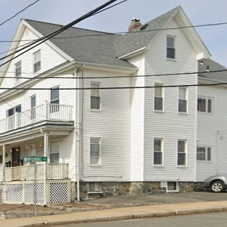 Spacious And Cozy- Near T-Station-Quiet Neighborhood! Malden Exterior foto